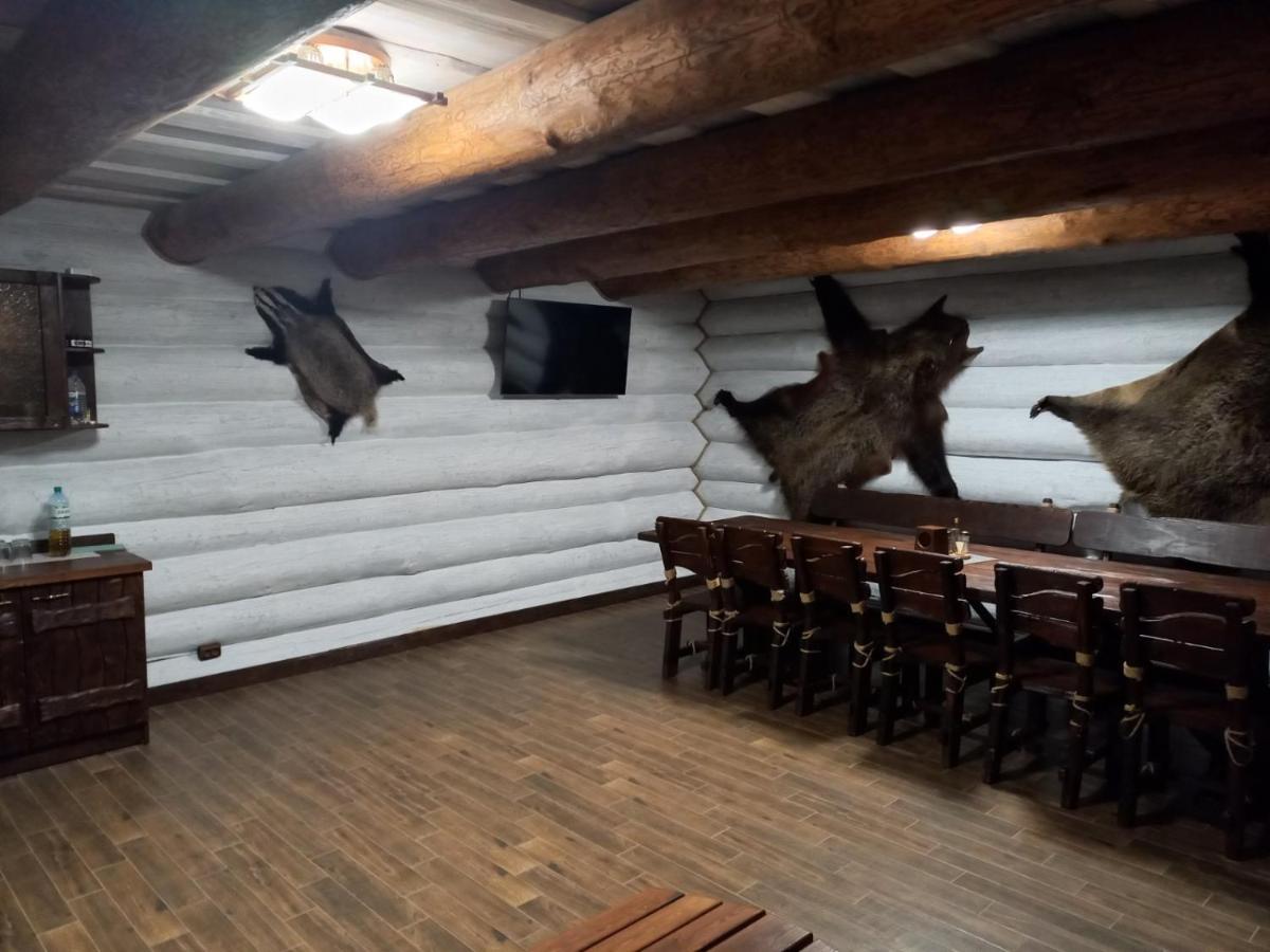 Латориця Hotel Suskovo Екстериор снимка